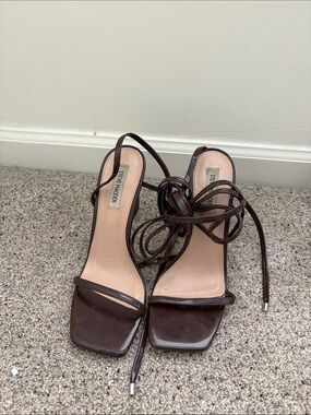 Steve Madden Brown Patent Square-Toe Lace-Up Heels